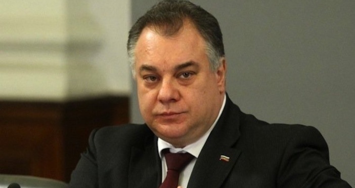 Д р Мирослав Ненков сам е хвърлил оставката от ВМА