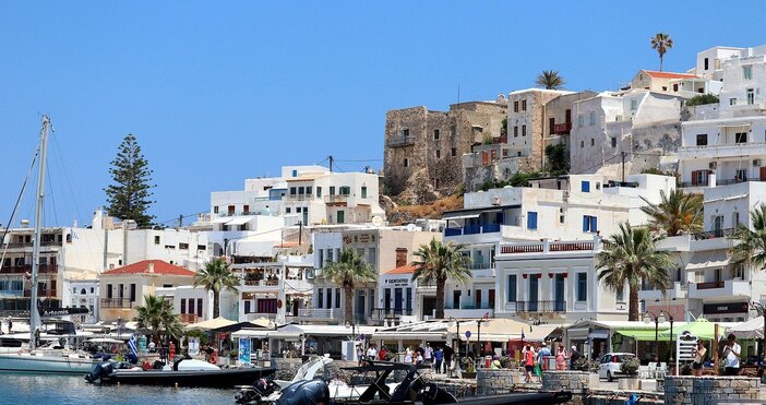Властите в Гърция предупреждават за рязко покачване на температурите през