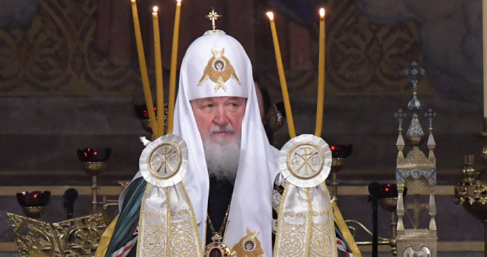 Преглътнете личните си амбиции и се вразумете апелира днес руският патриарх