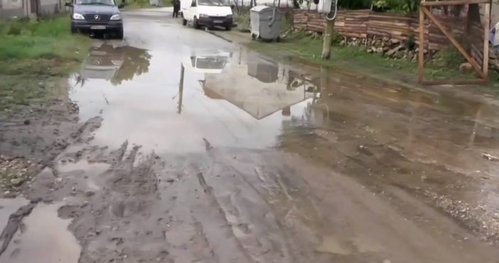 Дъждовете причиниха нови наводнения в Северозападна България които доведоха до
