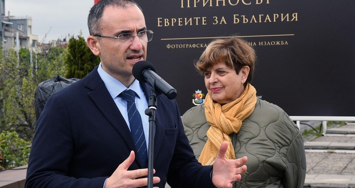 България започва да се превръща в световен куриоз като вкара