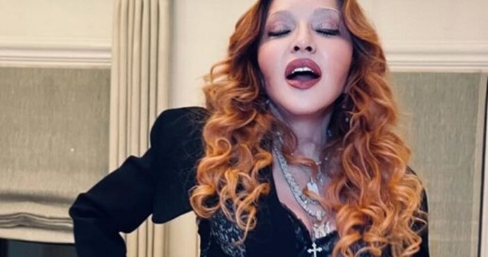 КАДЪР Инстаграм madonnaМадона отложи световното си турне Поп иконата е