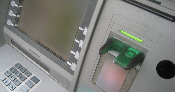 Намаляването на броя на банкоматите най вече в по малките населени