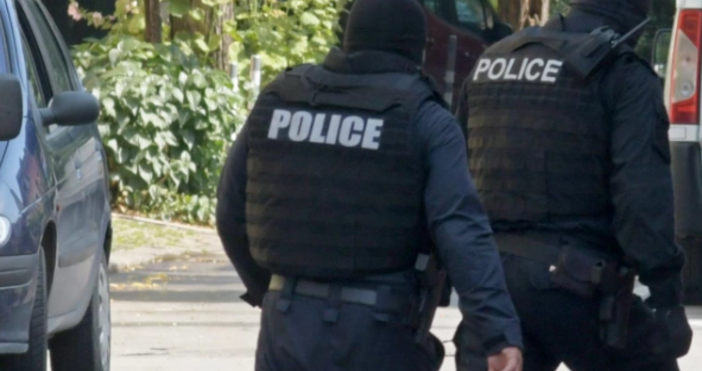 Полицията е по следите на мигранти в столицата.Десетки нелегални мигранти