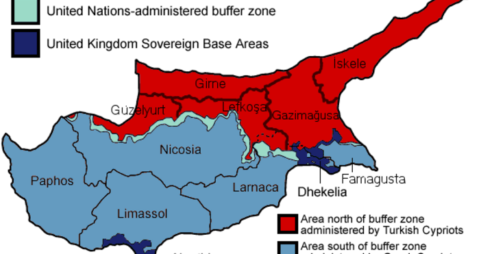 Кипър става независима република от Британската империя през 1960 година.Този