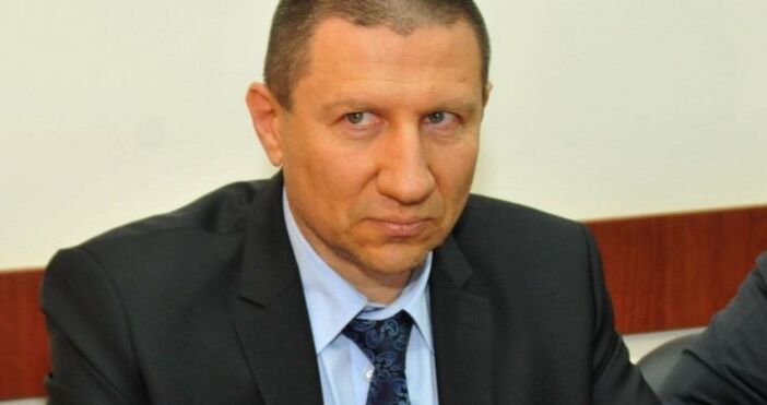 Борислав Сарафов поиска временното отстраняване на Владимир Чавдаров от длъжност административен