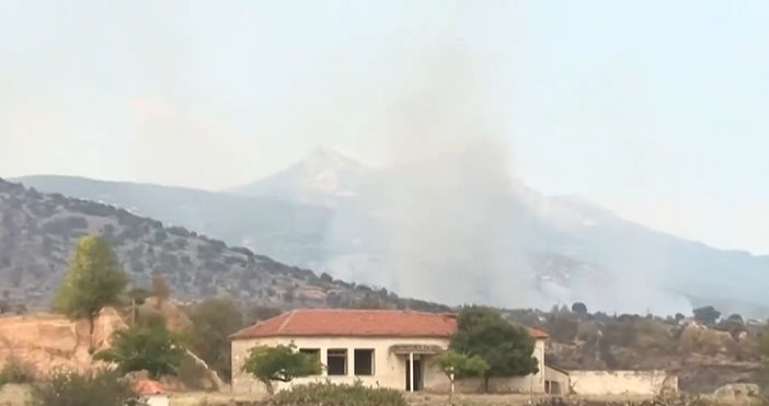 Стопкадър Нова ТвТрагедия в съседна на България държава Огнената стихия в