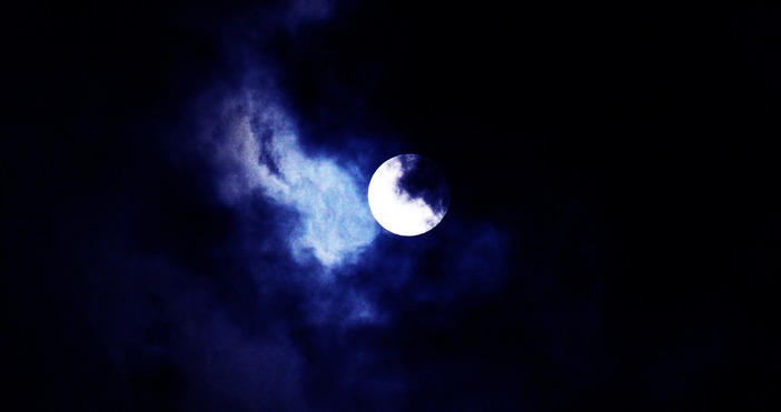 Миналата нощ наблюдавахме изключително рядко явление в небето  – Синя