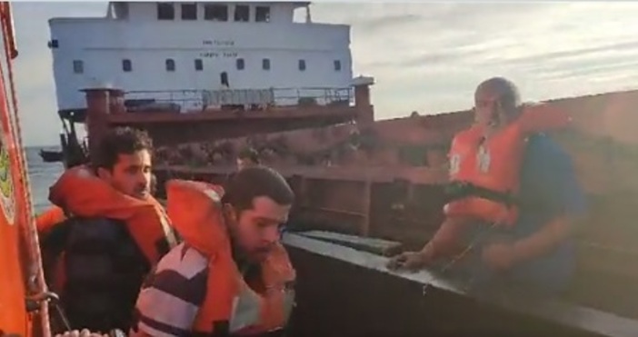 Експлозия е станала тази сутрин на кораб плаващ под флага на Того