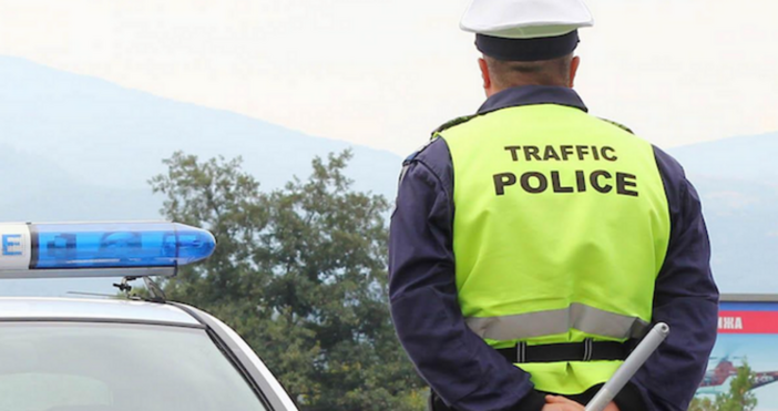 Пореден удар на пътя на родната полиция.8433 моторни превозни средства