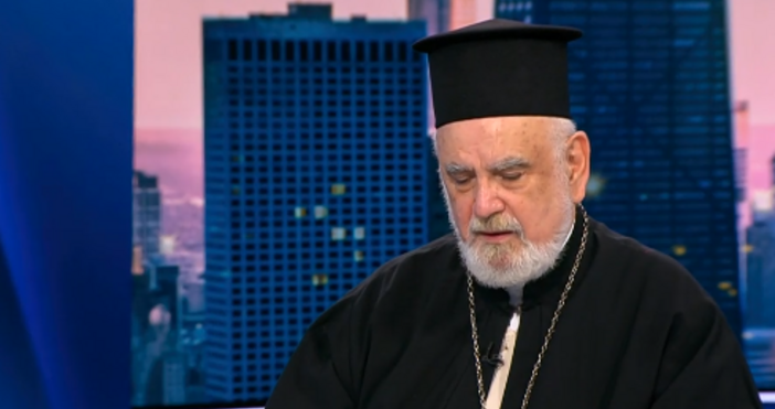 Без заповед на българския патриарх Руската църква не може д