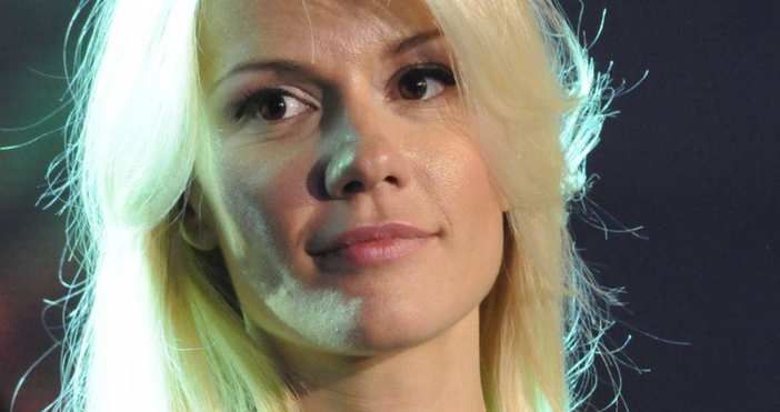 Мария Игнатова Игнатова е българска телевизионна водеща, актриса и спортен журналист. Била е водеща на