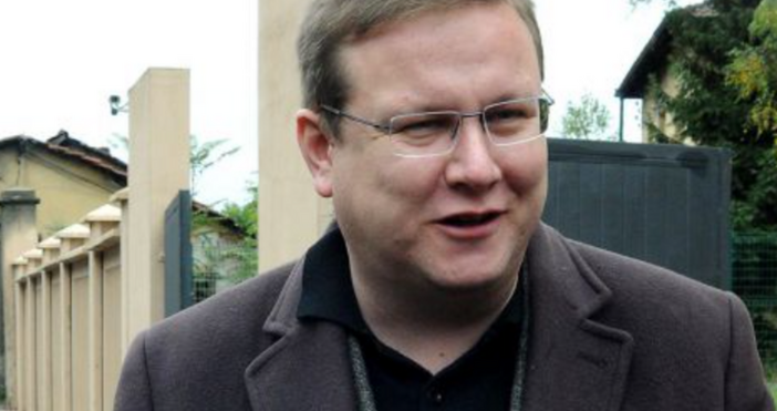 Според Явор Дачков Антон Хекимян е издигнат за кмет на