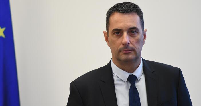 Министърът на транспорта Георги Гвоздейков обяви, че 126 милиона лева