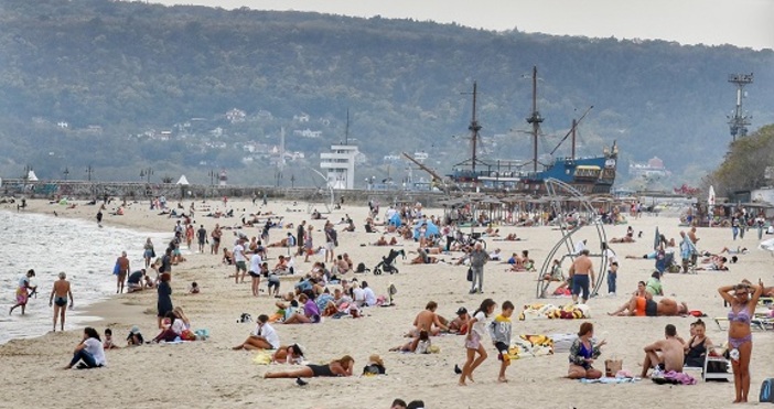 Днес температурите във Варна стигнаха 28 градуса.Това бе по-ниско от