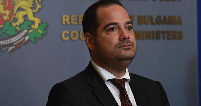 Вътрешният министър Калин Стоянов ще направи изявление в 14 ч.,