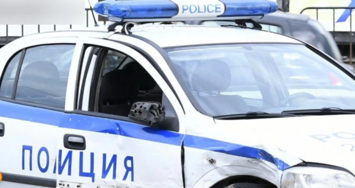 Млад водач блъсна полицейски автомобил в Пловдив Това съобщи Инцидентът