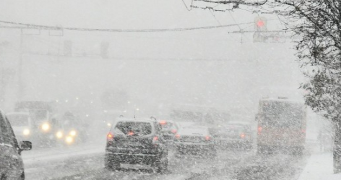 Агенция Пътна инфраструктура с предупреждение към шофьорите   да тръгват с автомобили  подготвени за зимни условия заради