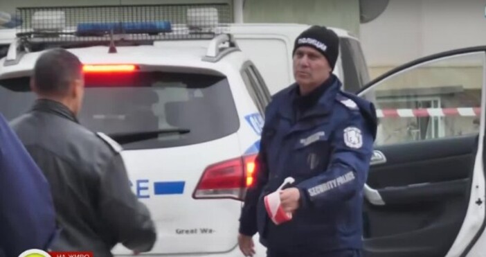 Тримата извършители на въоръжения грабеж в Благоевград са задигнали чувал