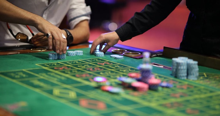 Хазартните оператори скочиха срещу високите данъци в Бюджет 2024.Те недоволстват