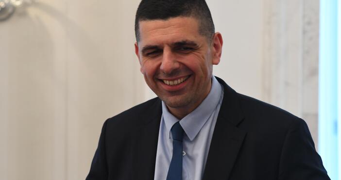 Депутатът от парламентарната група на ПП-ДБ Ивайло Мирчев коментира демонтажа