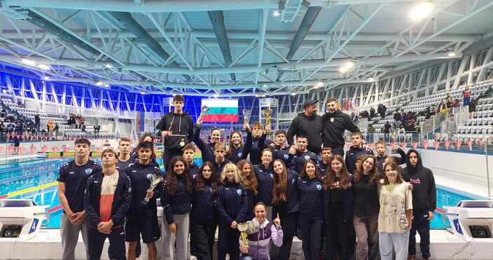 Плувците на шампиона ПСК Черно море се готвят на пълни