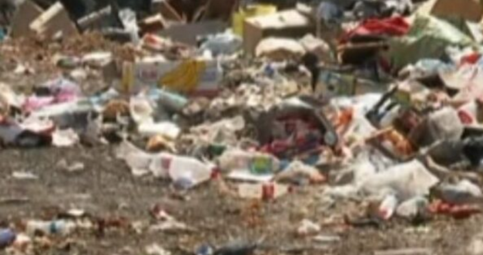Предстои разчистване на натрупан боклуци в гробище край Варна Сумата от 1 2 млн