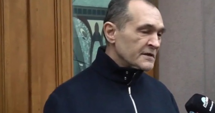 Васил Божков даде втори изявление, след като полиция нахлу в