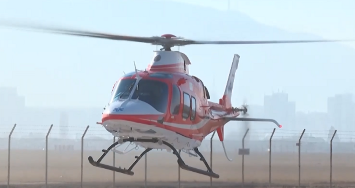 Първият медицински хеликоптер пристигна у нас от Италия и се