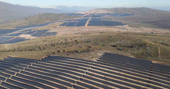 Миналата година най-голямата соларна ферма в Европа бе открита в
