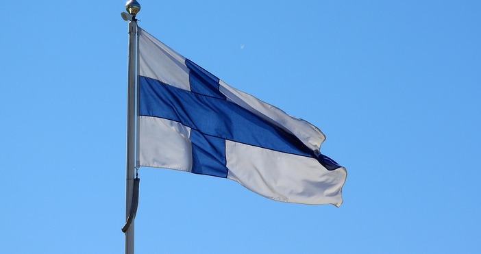 Дясноцентристкият бивш министър председател на Финландия Александър Стуб ще стане президент