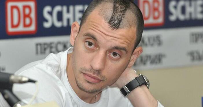 Детелин Стефанов Далаклиев е български боксьор в категория 54 кг“. Световен шампион в тази категория от