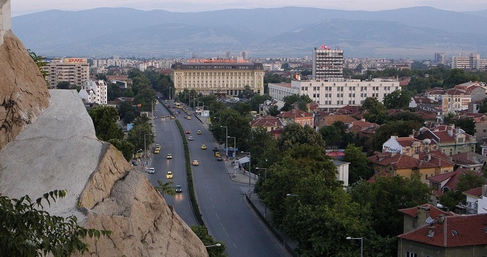 Пловдив се превърна в икономическия център на България.Очакваме мегаинвеститор в