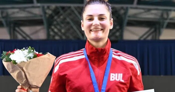Емма Нейкова спечели златния медал на сабя на Европейското първенство
