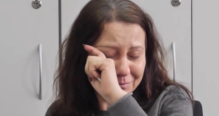 Класната на изчезналата Ивана от Дупница се разплака в ефира