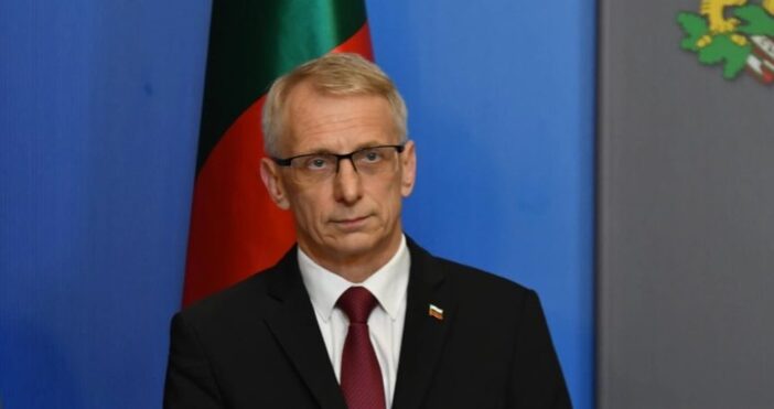 Премиерът Николай Денков заяви че ротация ще има и опроверга