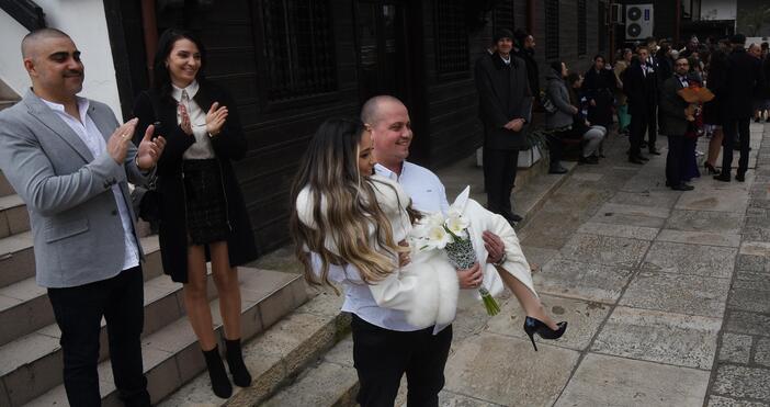 Снимки: Осем двойки си казаха да на редкия ден от