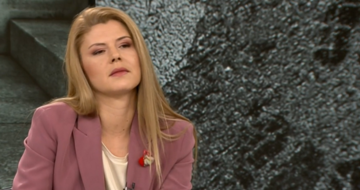 Стопкадри Нова ТвЖурналистът Вероника Димитрова обяви че е била заплашена