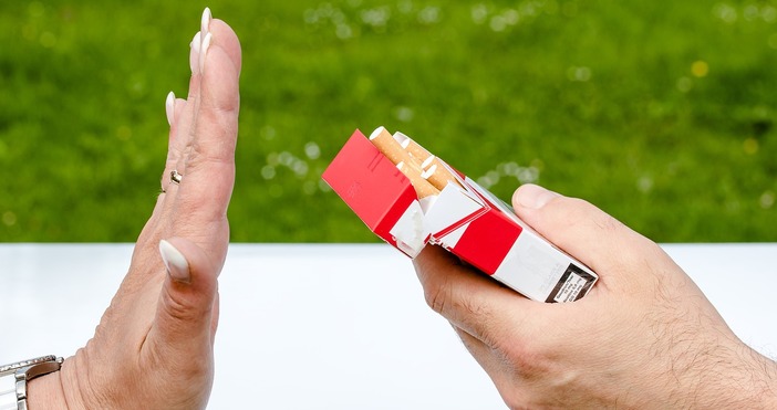 От 100 кутии изпушени цигари в България между 2 и