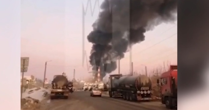 Пожар е избухнал в завод на Роснефт в Рязан след