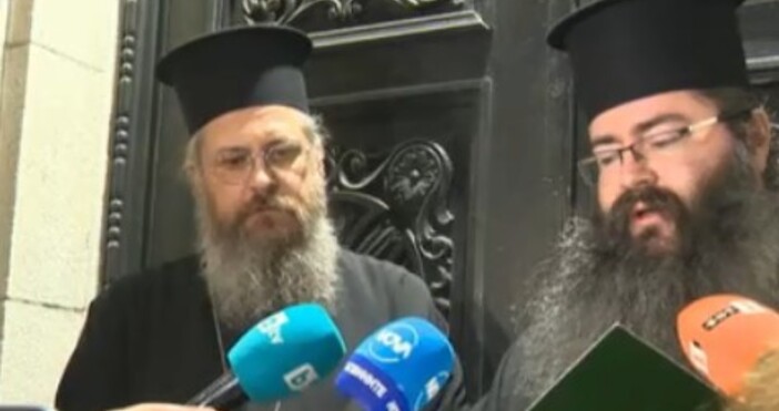 Герасим прочете официалното съобщение по повод кончината на Българския патриарх