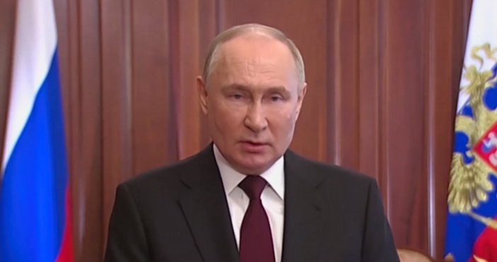 Руският президент Владимир Путин участва в изборния процес онлайн, предаде