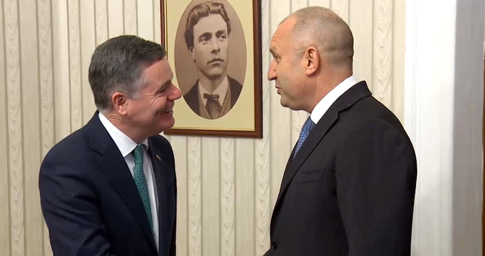 Президентът Румен Радев се срещна днес с министъра на обществените разходи
