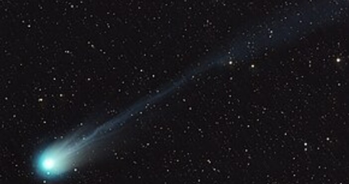 Жители на Лудогорието имаха възможност тази нощ да наблюдават рядка небесна гледка  кометата