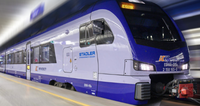БДЖ купува от Полша седем двуетажни влака със средства по Плана