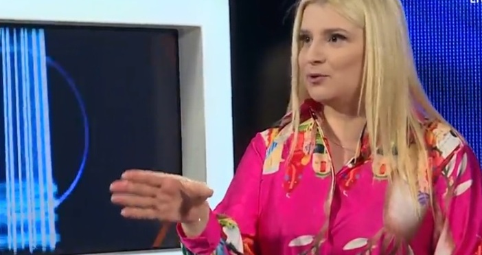 Кадри: Нова телевизияАктрисата Елена Атанасова се превърна в една от