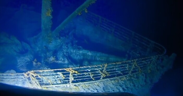 илюстрация YouTube/National Geographic Музикантите свирели докато удареният от айсберг кораб потъвал.Калъф