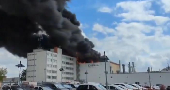 Стопкадър ФБ, Пожарна служба на БерлинОгнен ад в столицата на