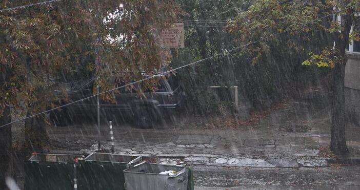 Дъждовете в страната не спират Националният институт по метеорология и хидрология