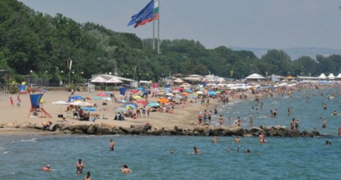 22 плажа и яхтено пристанище Марина Диневи ще получат отличието